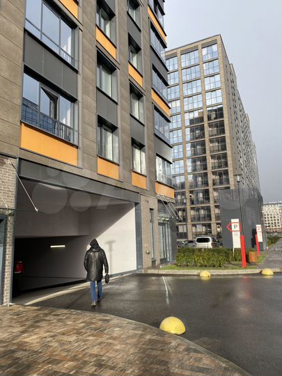 Машиноместо, 14 м²