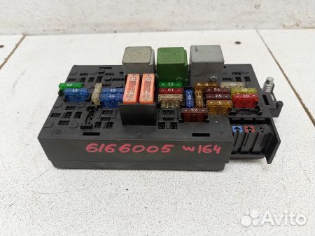 Блок предохранителей