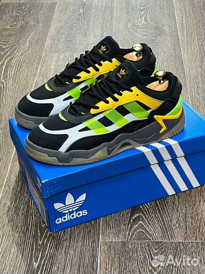 Кроссовки женские adidas 39 размер