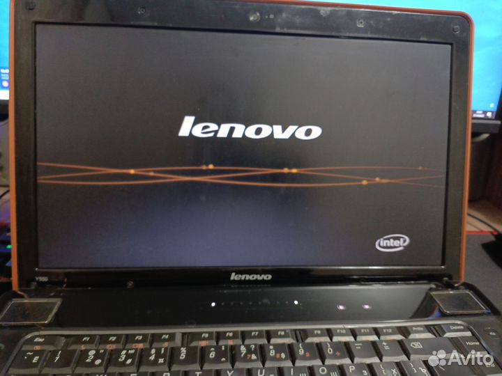 Ноутбук lenovo