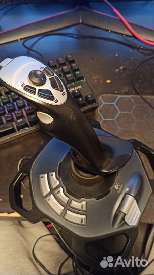 Джойстик Logitech force 3D pro