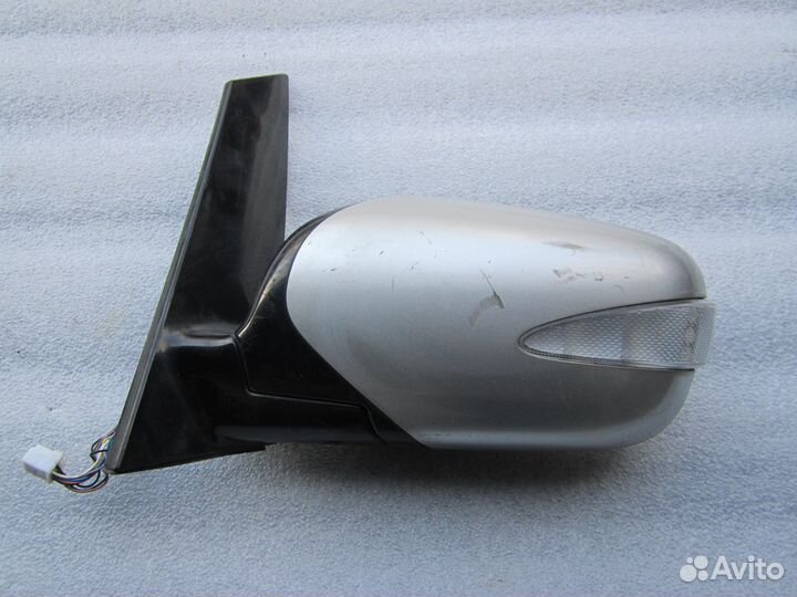 Зеркало левое Mitsubishi Grandis NA4W 4G69