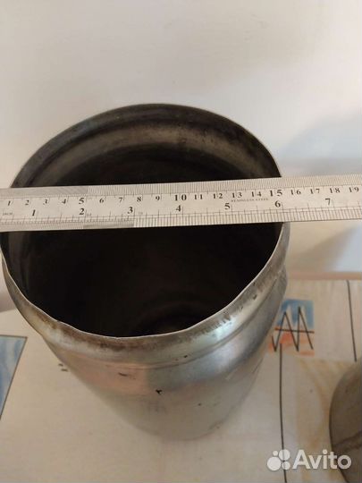 Ёмкости.Канистра из нержавеющей стали и крышка