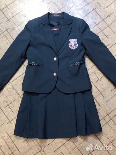 Костюм школьный (сарафан + пиджак) 122-128