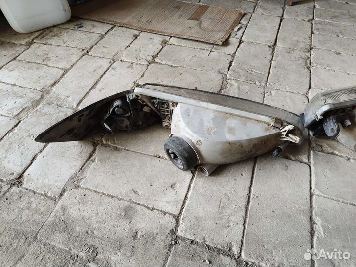 Фары toyota camry 20