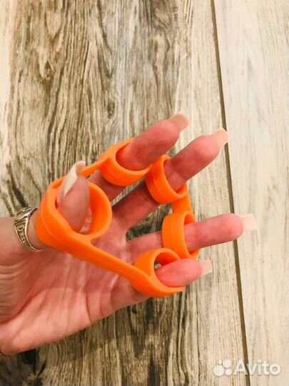 Эспандер кистевой и мяч тренажёр