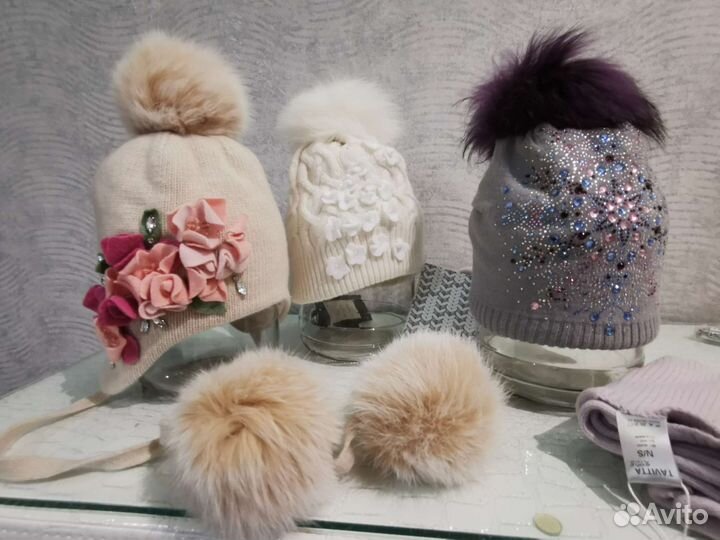 Шапка зимняя новая Ог от 52 до 56 см