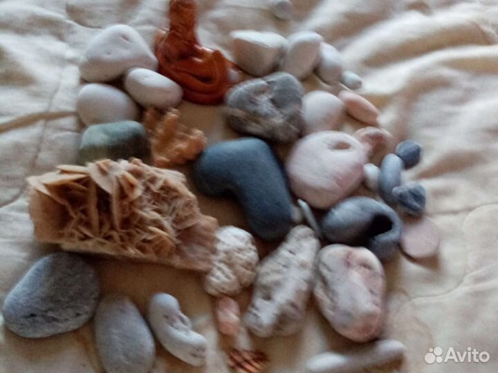 Сувениры и ракушки, Морские камни