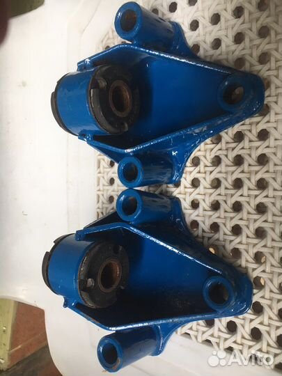 Кронштейны растяжки (крабы)