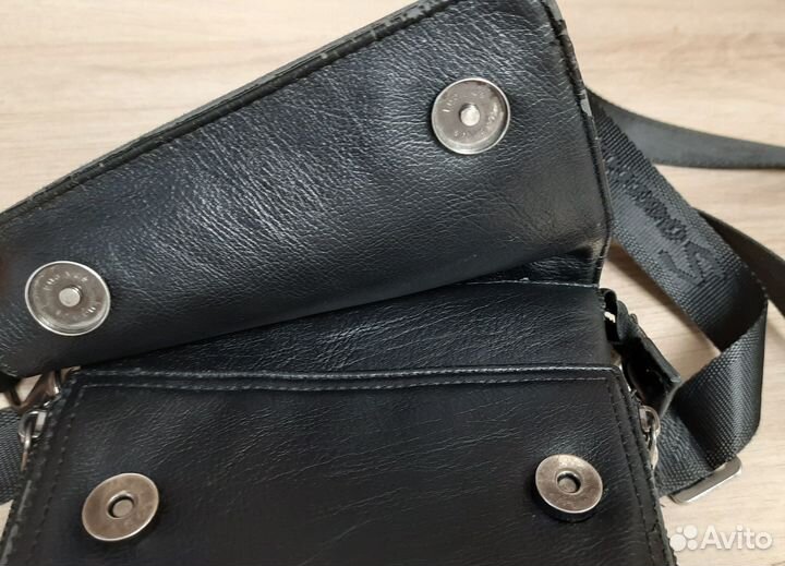 Сумка мужская с ремешком через плечо