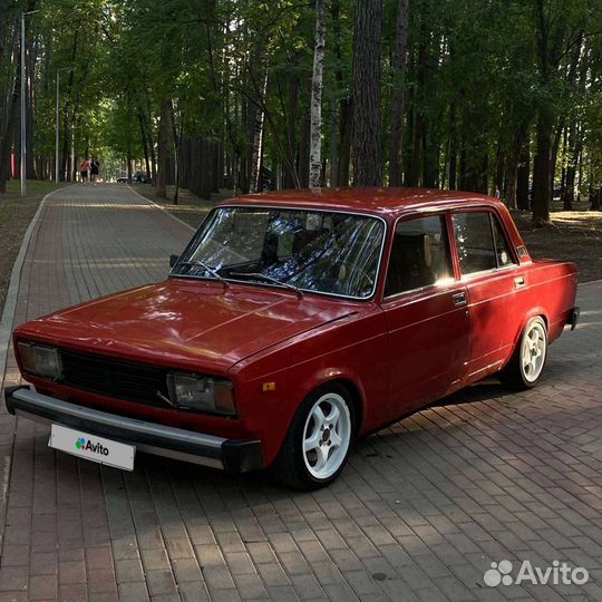 ВАЗ 2105 1.3 МТ, 1982, 100 000 км