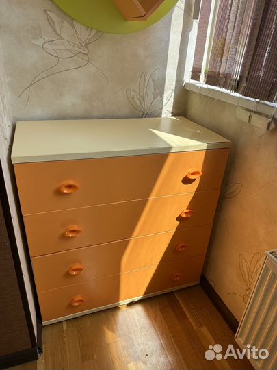 Шкаф для детской, тумба и полчка для книг