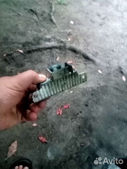 Yamaha xj6 крепеж бензобака