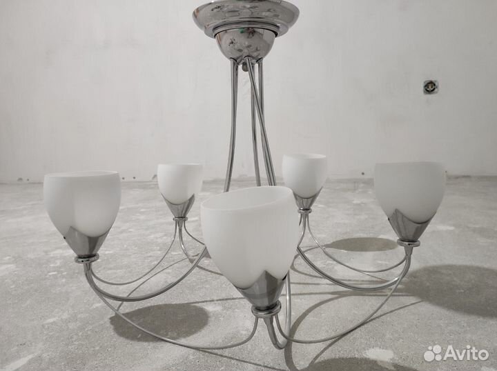 Люстра потолочная