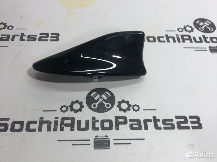 Антенна плавник Toyota Camry v70