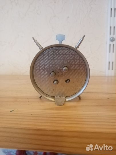 Будильник СССР, часы советские. Лот 42