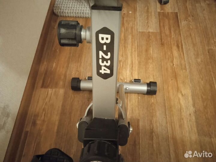 Велотренажер torneo