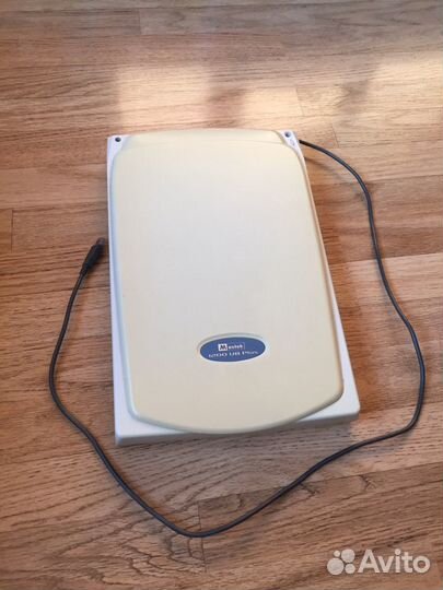 Сканер Mustek 1200 UB Plus