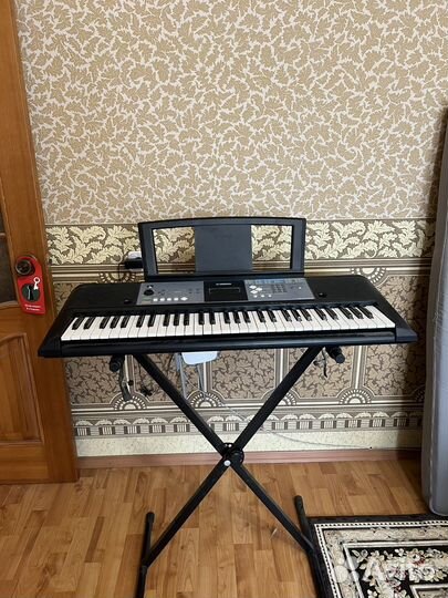 Синтезатор yamaha psr E233