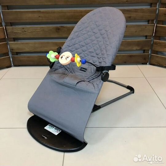 Шезлонг для ребенка новый