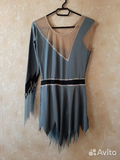 Платье для фигурного катания 165 см