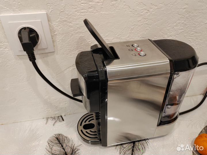 Кофемашина Luxhomme