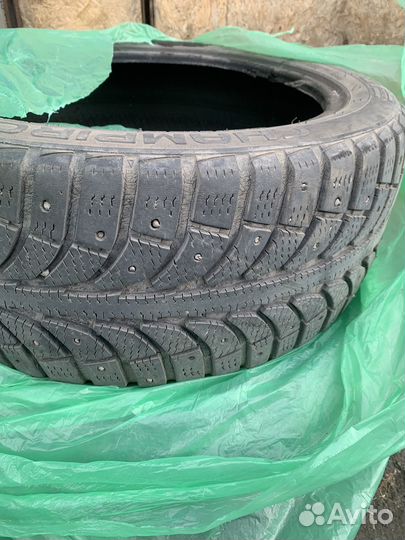 GT Radial Champiro IcePro 225/45 R17 94