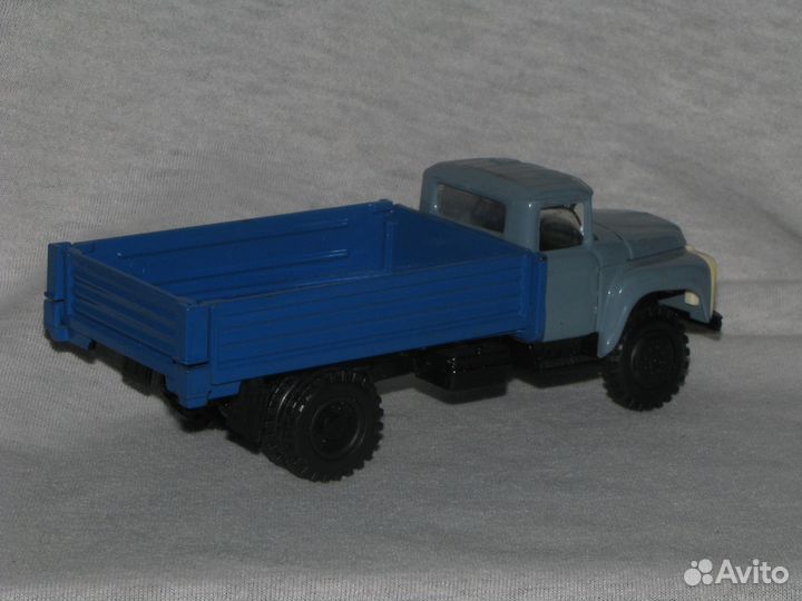 ЗИЛ 130 бортовой конверсия (завод 