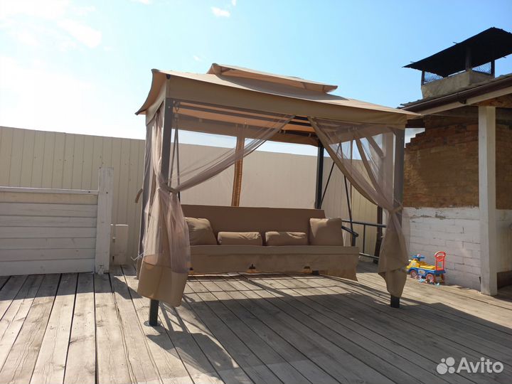 Садовые качели беседка