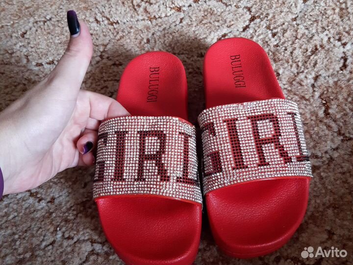 Шлепанцы женские