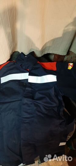 Костюм рабочий сварщика из негорючего материала