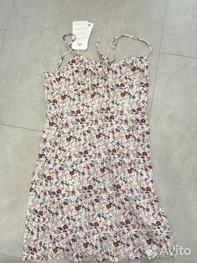 Платья zara