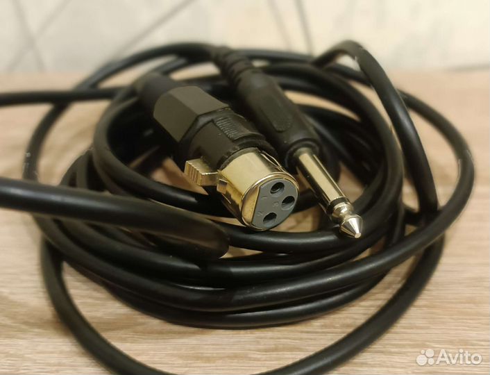 Кабель TRS на XLR