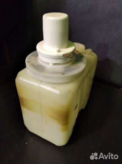 Бачок омывателя