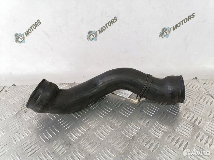 Патрубок интеркулера Volkswagen Polo 6R1