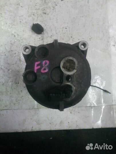 Компрессор кондиционера Mazda Capella GD F8