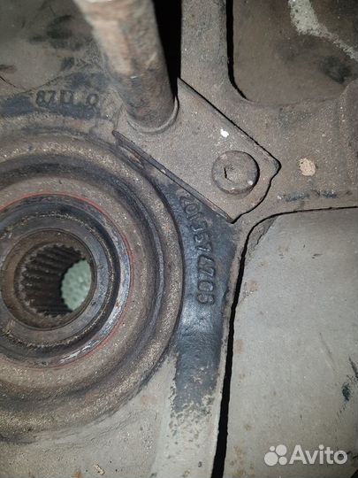 Кулак поворотный задний правый Mercedes-Benz