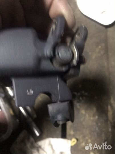 Тормозная машинка передняя