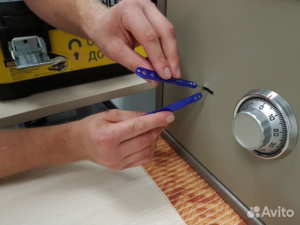 Вскрытие замков, ремонт, замена, установка