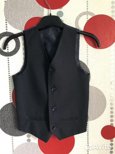 Школьный костюм