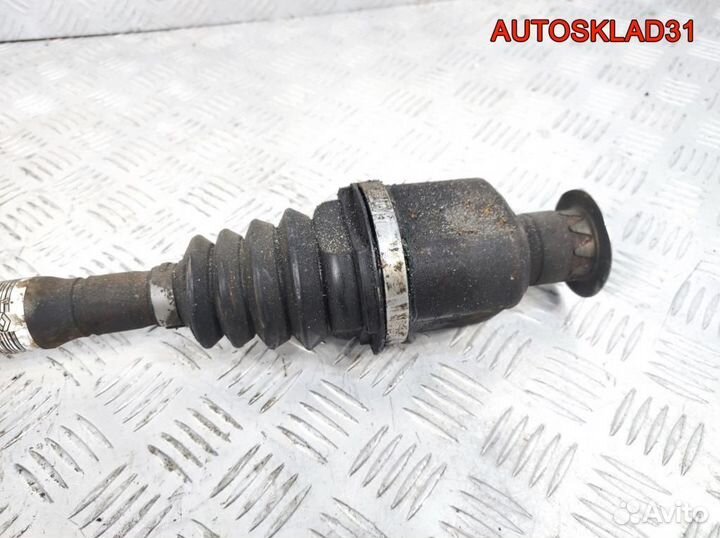 Полуось передняя правая Renault Sandero 8200499306