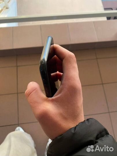 iPhone, 4 ГБ