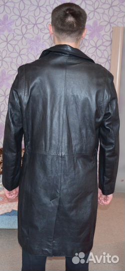 Кожаный плащ