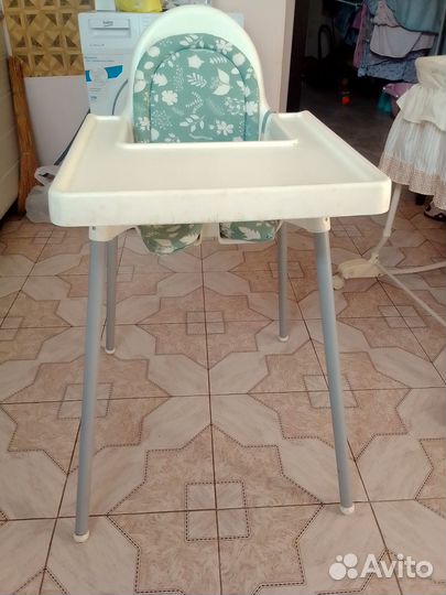 Стульчик для кормления
