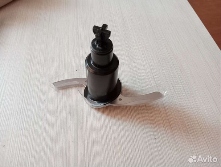 Кухонный комбайн по запчастям