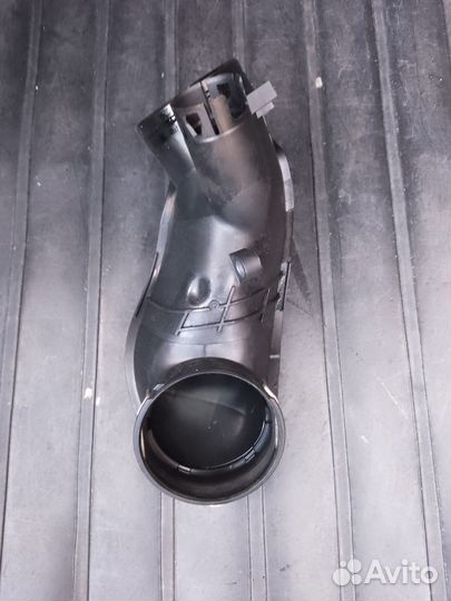 Патрубок подачи воздуха N57