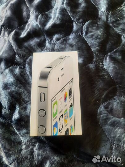 iPhone 4S, 8 ГБ