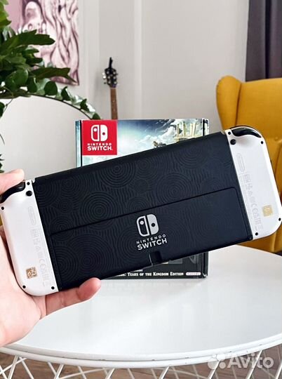 Nintendo Switch Oled (192GB) Zelda Edition