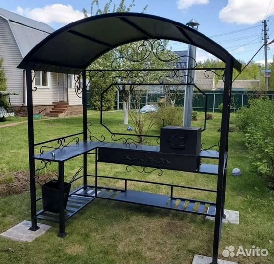 Мангал с печью под казан и крышей