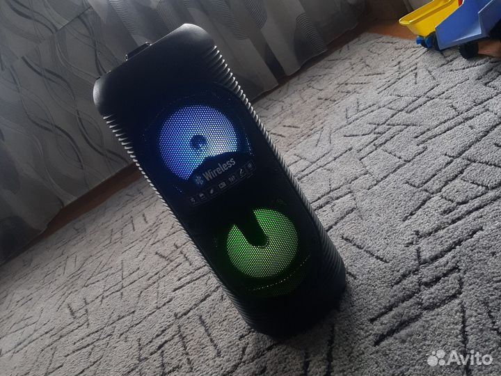 Блютуз колонка